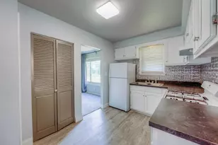 915 E 13th Ave, Columbus, OH 43211 - Photo 14