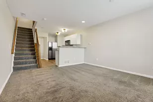 7029 Pleasant Colony Way, New Albany, OH 43054 - Photo 4