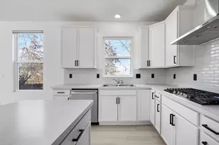 2986 Beechwood Dr, Powell, OH 43065 - Photo 10