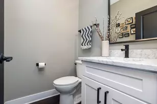 289 E Greenwood Ave, Columbus, OH 43201 - Photo 24