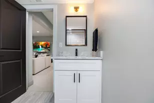 289 E Greenwood Ave, Columbus, OH 43201 - Photo 50