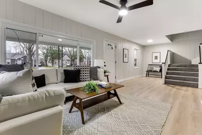 2186 Middlehurst Drive, Columbus, OH 43219 - Photo 8