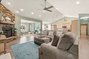 19700 Canada Rd, Gambier, OH 43022 - Photo 8