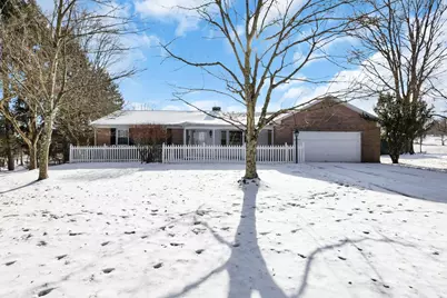 245 Rainbow Drive NE, Lancaster, OH 43130 - Photo 2