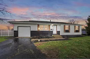 420 Denwood Ct, Columbus, OH 43230 - Photo 2