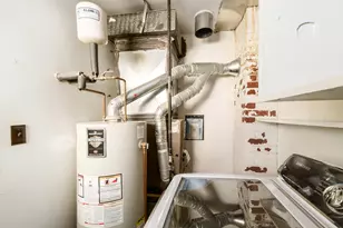 161 N Gould Rd, Columbus, OH 43209 - Photo 24