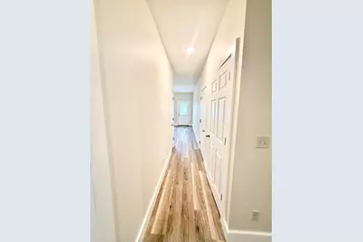 1600 Spring Village Lane, Ontario, OH 44906 - Photo 16