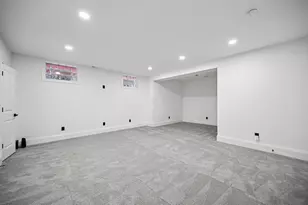 395 E Deshler Ave, Columbus, OH 43206 - Photo 24