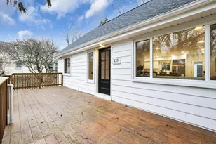 4374 Scenic Dr, Columbus, OH 43214 - Photo 6