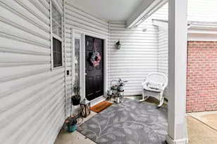 5852 Edge of Village, Westerville, OH 43081 - Photo 2