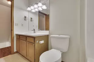 6464 Blackhaw Dr, Reynoldsburg, OH 43068 - Photo 38