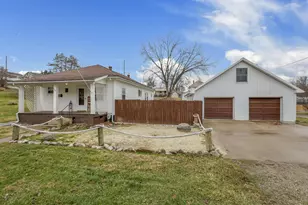 524 Shawnee St, New Lexington, OH 43764 - Photo 1