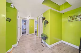 3215 Valleyview Dr, Columbus, OH 43204 - Photo 26