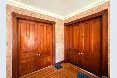 325 E Chillicothe Avenue, Bellefontaine, OH 43311 - Photo 8