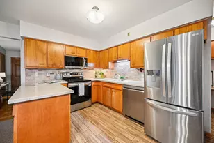 1276 Gresham Rd, Columbus, OH 43204 - Photo 8