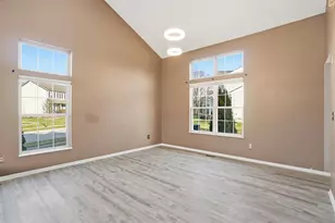 3250 Cypress Point Ct, Pickerington, OH 43147 - Photo 14