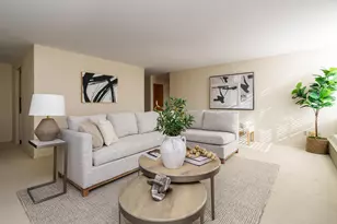 1000 Urlin Ave, Columbus, OH 43212 - Photo 2