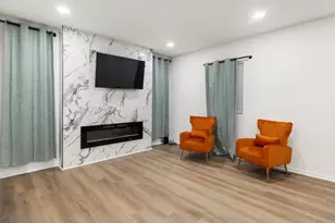 150 N 22nd St, Columbus, OH 43203 - Photo 2