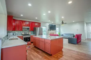 1461 Hoovler Way, Pataskala, OH 43062 - Photo 8