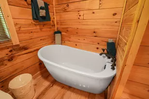 13042 E Buck Run Rd, Rockbridge, OH 43149 - Photo 34