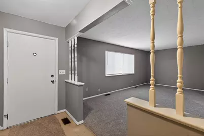 204 Barcelona Avenue, Westerville, OH 43081 - Photo 4