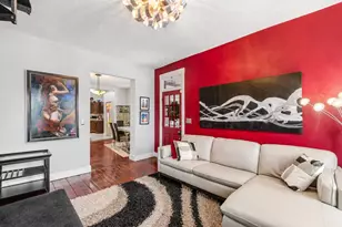 1046 Summit St, Columbus, OH 43201 - Photo 6