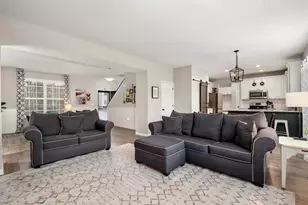 228 Faulkner Dr, Lithopolis, OH 43136 - Photo 8