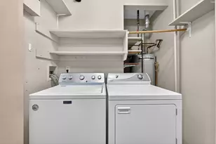 3822 Falls Cir Dr, Hilliard, OH 43026 - Photo 10