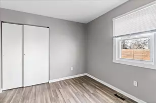 663 E 2nd Ave, Columbus, OH 43201 - Photo 12