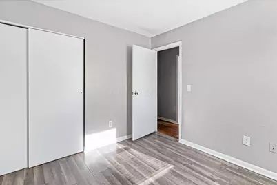 663 E 2nd Avenue, Columbus, OH 43201 - Photo 18