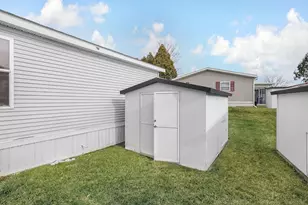 1844 Londoncrest Dr, Grove City, OH 43123 - Photo 32