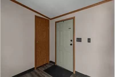 1844 Londoncrest Drive, Grove City, OH 43123 - Photo 6