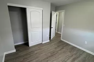 2515 Lindbergh Dr, Columbus, OH 43223 - Photo 8