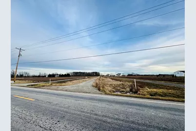 2112 Horseshoe Road, Delaware, OH 43015 - Photo 2