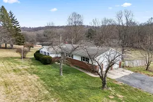 2525 Hamburg Rd SW, Lancaster, OH 43130 - Photo 4