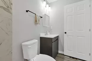 277 Josephine Ave, Columbus, OH 43204 - Photo 18