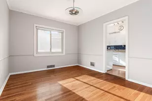 1621 Waltham Rd, Columbus, OH 43221 - Photo 6