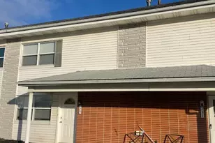 129 Buckeye Cir, Columbus, OH 43217 - Photo 2