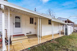 4212 Arbutus Ave, Grove City, OH 43123 - Photo 2