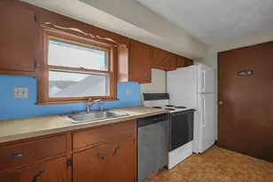 730 N Roosevelt Ave, Lancaster, OH 43130 - Photo 8