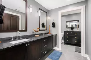 8 E Broad St, Columbus, OH 43215 - Photo 18