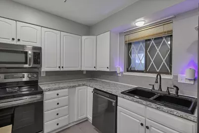 3288 Valley Lane S, Columbus, OH 43231 - Photo 6
