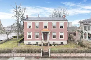 225 S Ct, Circleville, OH 43113 - Photo 2