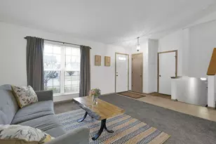 706 Windy Hill Ln, Galloway, OH 43119 - Photo 8