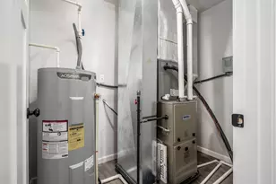 592 Rhoads Ave, Columbus, OH 43205 - Photo 36