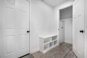 592 Rhoads Ave, Columbus, OH 43205 - Photo 14