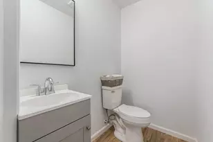 1329 Manchester Ave, Columbus, OH 43211 - Photo 16