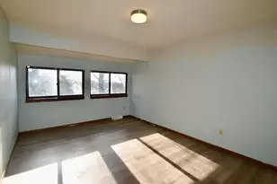 5671-5673 Saranac Dr, Columbus, OH 43232 - Photo 20