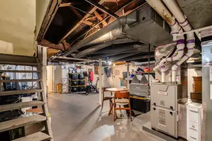 223 W Dunedin Rd, Columbus, OH 43214 - Photo 34