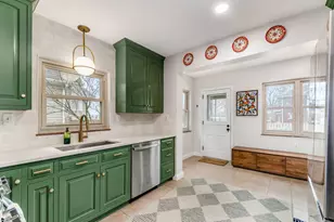 223 W Dunedin Rd, Columbus, OH 43214 - Photo 12